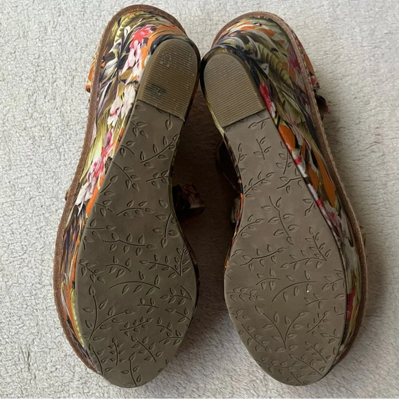 Anthropologie Miss Albright Tropical Floral Wedge Sandals-Women’s 5-Orange Multi - Picture 14 of 15
